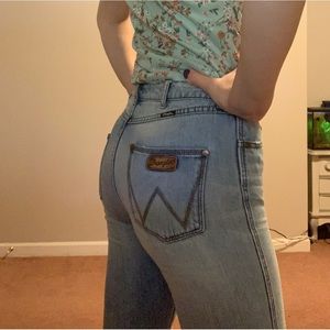 Free People Wrangler Jeans. Super cute straight leg style with distressed knee.